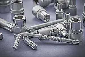Power Supply Equipment Imprime: Torx and hexkeys on gray background