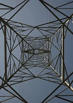 Electricity Supply Lines Imprime: Triangular bracing in a power pylon