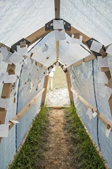 Empty German Roads Imprime: Tunnel with wishlists on Easter path
