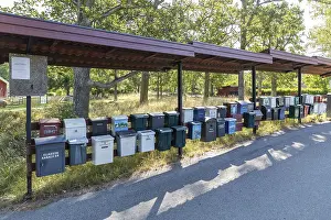 Kalmar County Landmarks Imprime: Typical mailboxes, even covered here