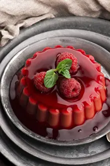 Fruit Desserts Recipes Imprime: Vanilla pudding with raspberry and raspberry sauce
