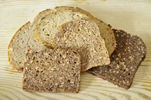 Different Kinds Of Bread Imprime: Various kinds of bread