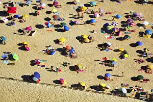 Atlantic Coast Portugal Imprime: View from above of anonymous crowd