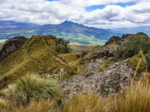 Pichincha Province Scenery Imprime: View from the summit of Pasochoa