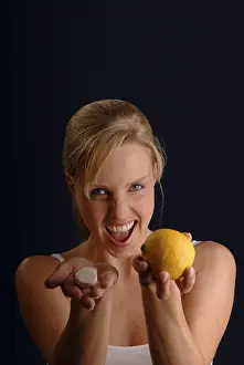 Healthy Woman Imprime: Vitamine or tablets?