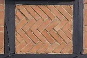 Red Brick Architecture Europe Imprime: Wall with half-timbering and bricks