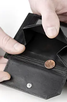 Bankruptcy Symbol Imprime: Wallet opened to show last cent