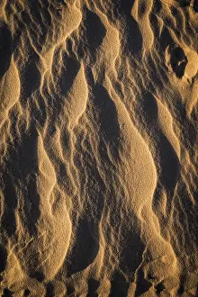 Deserted American Shoreline Imprime: Wave structures in the bright sandy beach