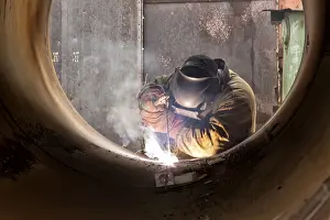 Factory Worker Imprime: Welder at work