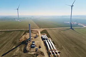 Wind Power Generation Imprime: Windmill generator wing prepared for assembling on ground