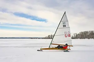 Winter In Lower Saxony Imprime: Winter at Dummer See with