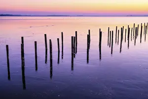 Deserted Winter Landscape Germany Imprime: Winter sunset at the Dummer