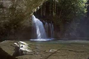 Europe Waterfalls Imprime: Cascade de Herisson