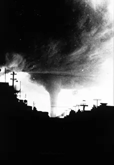 Cumulonimbus Clouds Imprime: Tornado