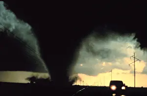 Cumulonimbus Clouds Imprime: Tornado